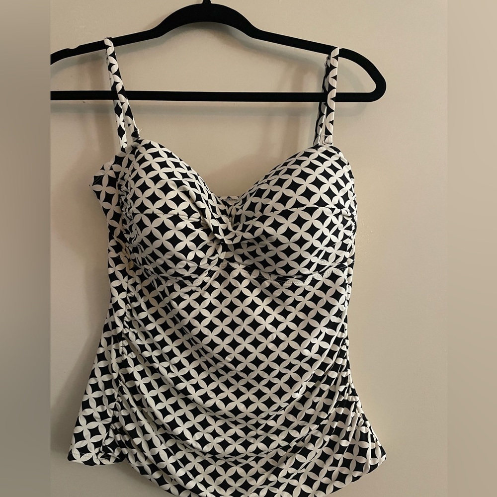 Women’s Apt 9 Tankini Top Size L